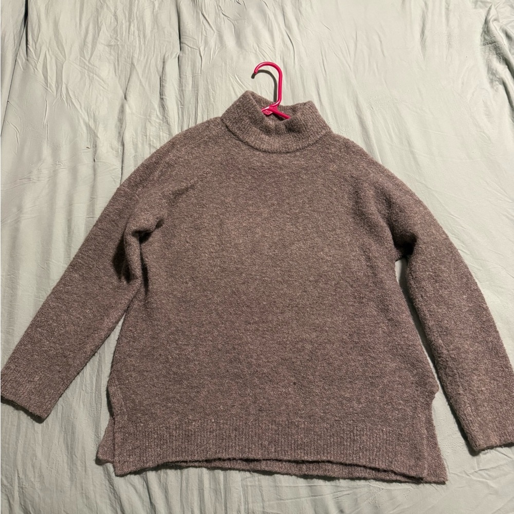 Abercrombie & Fitch Women's Turtleneck Sweater - Brown